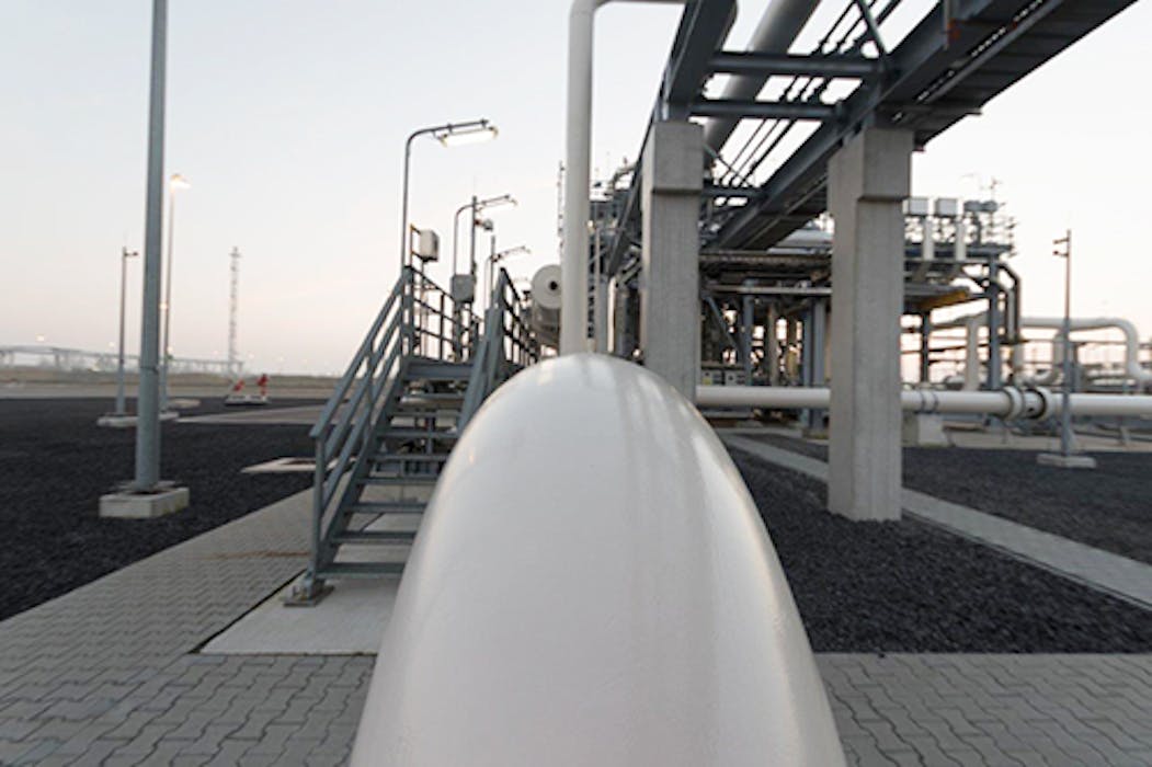 I 2016 ble en ny mottaksterminal for norsk gass åpnet i Emden. Til sammen 40% av norsk gasseksport går til Tyskland.